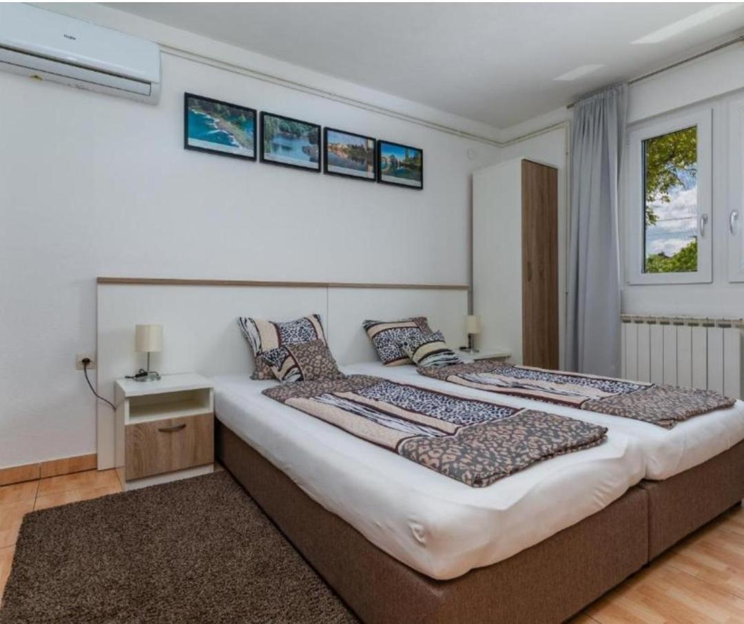 Apartment Karlovac Exterior foto